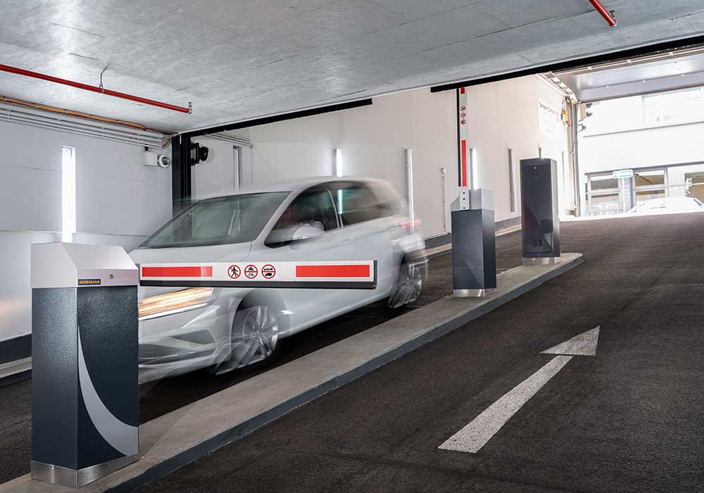 Schrankensystem in Tiefgarage