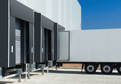 Energy-efficient loading houses